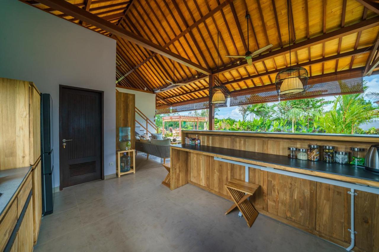 Villa Beauvida - Cozy 4- Bedroom Villa In Canggu With 18M Pool Dalung  Ngoại thất bức ảnh