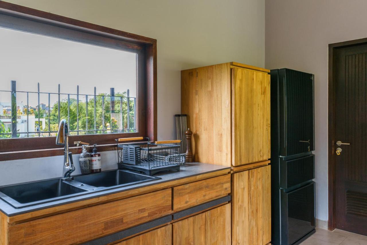 Villa Beauvida - Cozy 4- Bedroom Villa In Canggu With 18M Pool Dalung  Ngoại thất bức ảnh